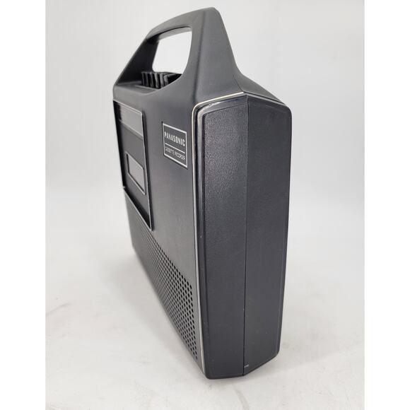 Panasonic Portable AC/DC Cassette Recorder with Adapter and Instructions - Picture 4 of 10